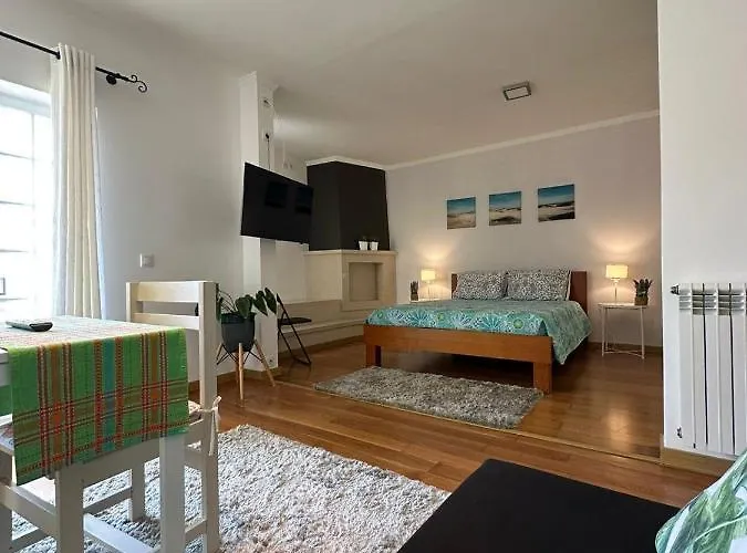 Apartment Comfortable And Quiet *